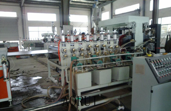 Profesión 380V 1220m m de la máquina del tablero de la espuma del PVC del sitio de lavado