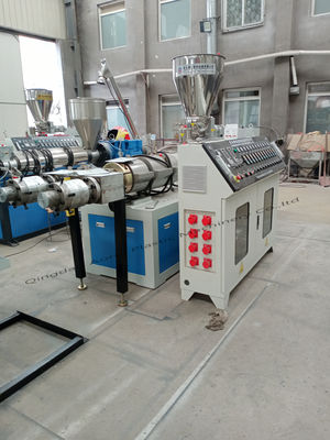 Máquina de fabricación de tuberías dobles de PVC 12 - 90 mm Línea de producción de tuberías de salida dobles de PVC