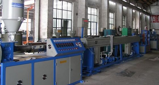 Un buen precio. Diámetro plástico 16 - 63m m de la máquina de la protuberancia del tubo de agua del control PE PPR del PLC en línea