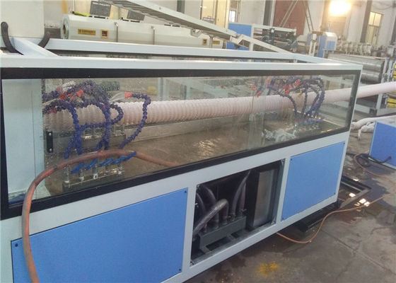 Un buen precio. Línea plástica de alta velocidad fabricación de refuerzo espiral de la protuberancia del tubo del HDPE del tubo del carbono en línea