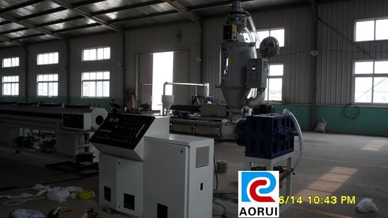 Un buen precio. Línea plástica máquina de la protuberancia del tubo del jardín de la protuberancia del tornillo del gemelo del PVC en línea