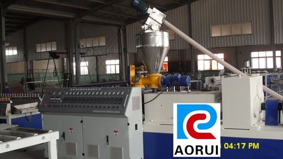 Un buen precio. Máquina plástica 150kg/H de la protuberancia del perfil del tornillo doble completamente automático en línea
