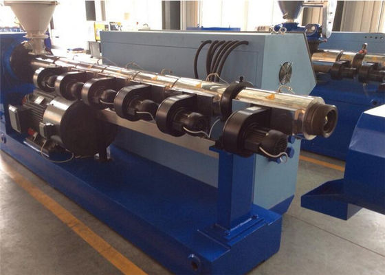 Un buen precio. Máquina doble cónica de alto rendimiento de la protuberancia del tornillo de la fábrica del tubo del Pvc en línea
