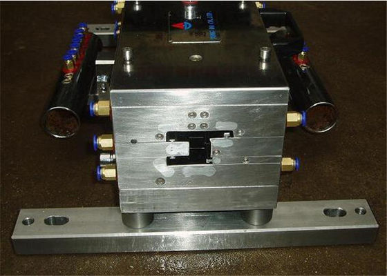 Un buen precio. Línea completamente automática de la protuberancia del perfil de madera y del plástico para la fabricación del perfil del PVC PP PE en línea