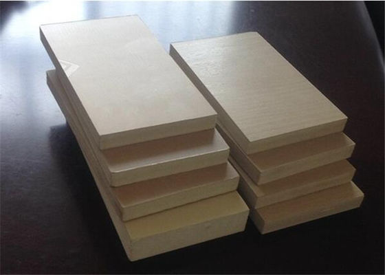 Un buen precio. Máquina plástica del tablero de la espuma de la línea/PVC WPC de la protuberancia del tablero del tornillo doble en línea