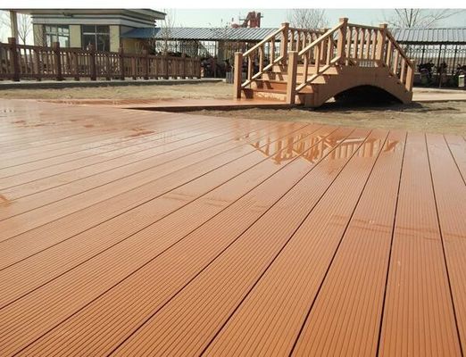 Un buen precio. Máquina del tablero de la espuma del PVC de WPC/cadena de producción plástica de la plantilla de la construcción en línea