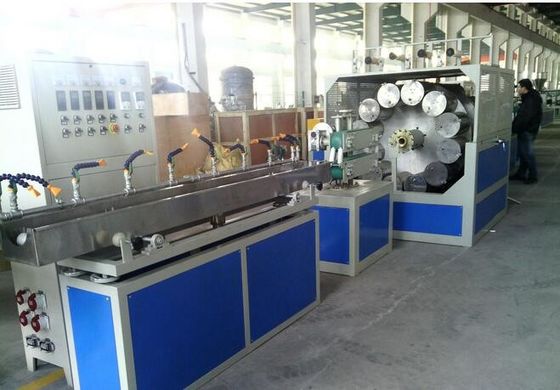 Un buen precio. Diámetro plástico trenzado reforzado fibra 8-50m m de la máquina de la protuberancia del PVC en línea