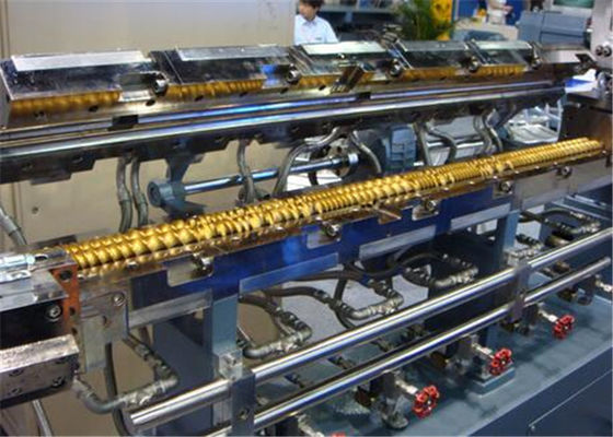 Un buen precio. máquina plástica gemela cónica 4.2x1.5x2.4m m de la protuberancia del extrusor de tornillo de 380V 50HZ en línea