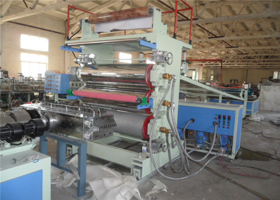 Un buen precio. Cadena de producción del tablero de la espuma de Wpc de dos tornillos, grueso 0,4 - 0.7m m de la capa de Nitrided en línea
