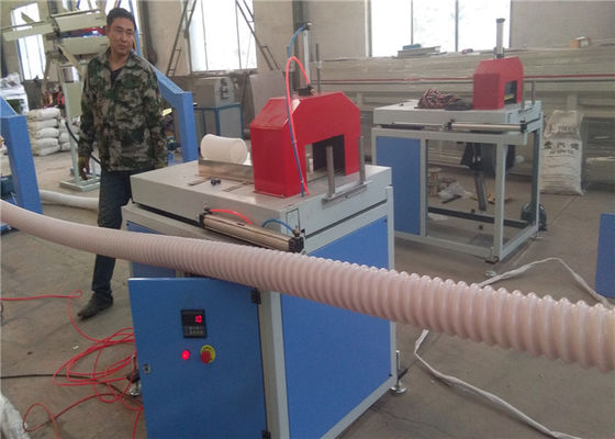 Un buen precio. Línea de la protuberancia del tubo de la fibra de carbono PE, carbono Sprial que refuerza el extrusor de solo tornillo del tubo en línea