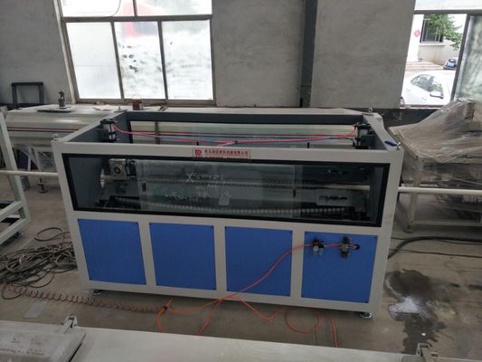 Línea de extrusión de tuberías de PVC / tuberías de conducto, máquina de fabricación de tuberías de plástico de PVC de 20 mm a 400 mm