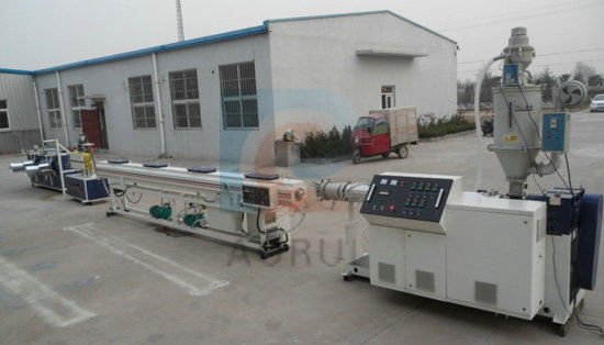 Un buen precio. Co - línea plástica de extrudado de la protuberancia del tubo de PPR, máquina plástica de la protuberancia del tubo de agua en línea