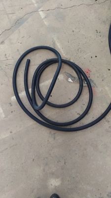 Un buen precio. Máquina plástica de la protuberancia del tubo de la línea/PVC de la protuberancia del tubo del tornillo doble con el inversor de ABB en línea