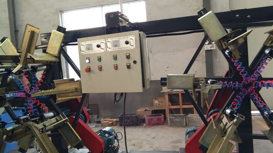 Un buen precio. Línea de extrusión de tubería plástica de potencia total personalizable con tornillo y cilindro 38Cr Moaia y controlador de temperatura OMRON para operación en línea