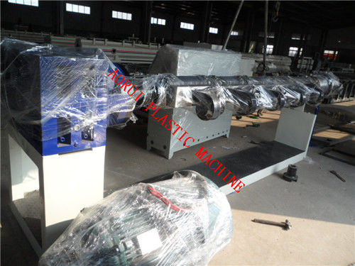 Un buen precio. Línea plástica tornillo 380V 160kw de la protuberancia del tubo del drenaje del PVC del doble en línea